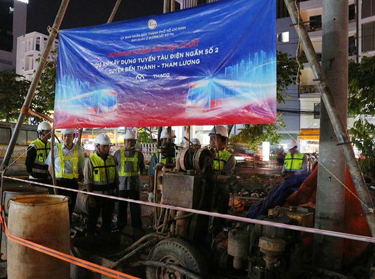 TP Hồ Chí Minh: Khẩn trương khoan khảo sát địa chất tuyến metro số 2