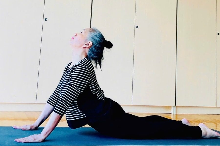 6 tư thế yoga nên tập mỗi ngày