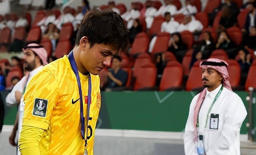 HLV Trung Quốc: 'Li Hao hụt giải thủ môn xuất sắc là bất công'