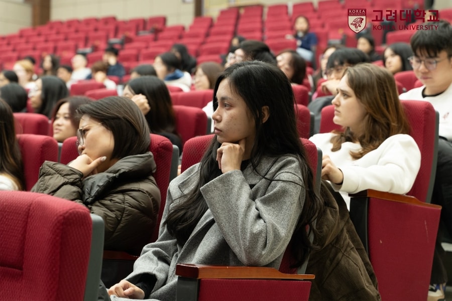 Đại học Hàn Quốc ồ ạt tăng học phí với du học sinh