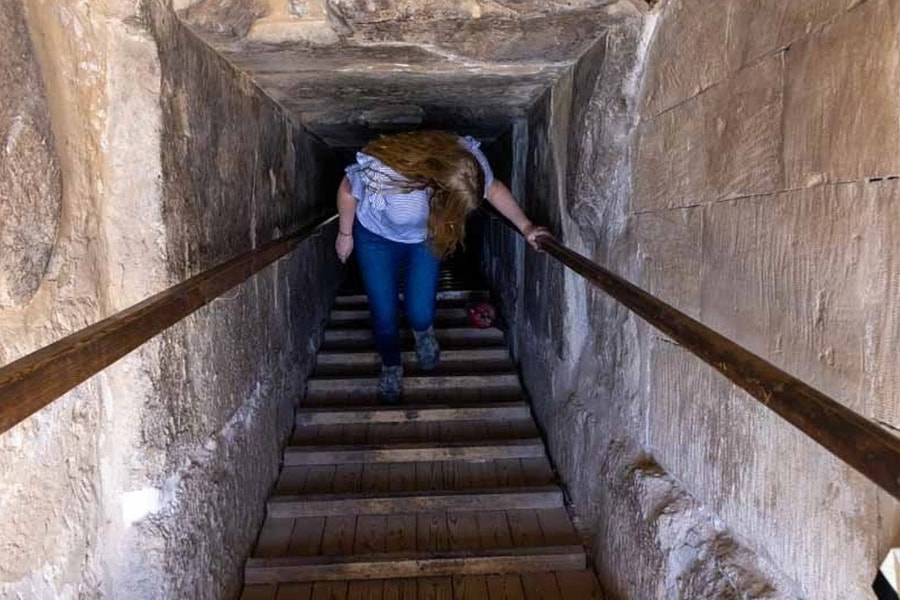 Bên trong Kim Tự Tháp: Vì sao trải nghiệm khiến nhiều du khách thất vọng?