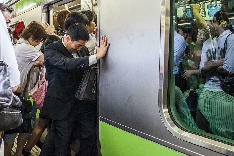 Cách đi tàu không bao giờ sợ lạc ở Nhật Bản