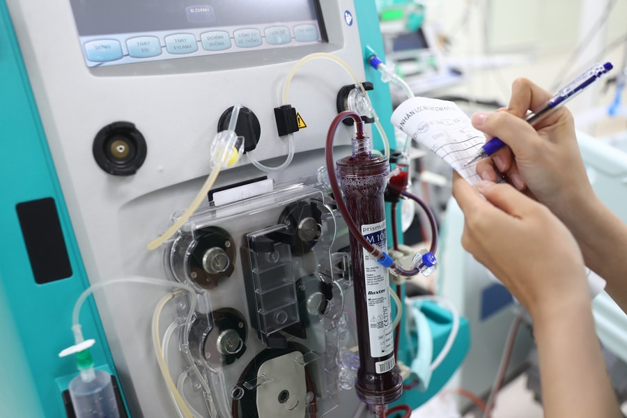 Hai mẹ con 'khả năng chết não' sau vụ cháy chung cư ở TP HCM