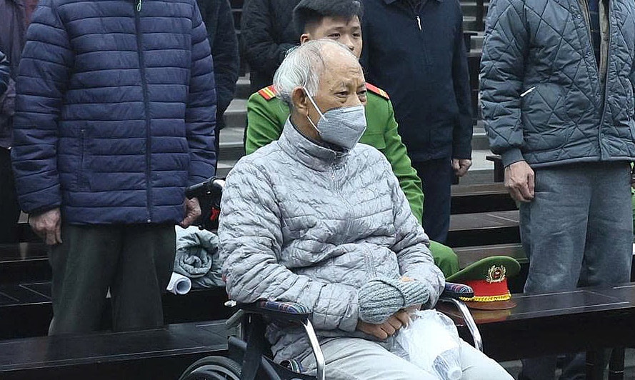 Cựu tổng giám đốc Vicem: 'Không bất ngờ' khi nhận quà Tết hơn 100 triệu đồng