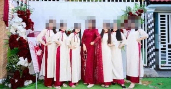 "Dở khóc dở cười" thợ ảnh đi nhầm đám cưới và cái kết bất ngờ