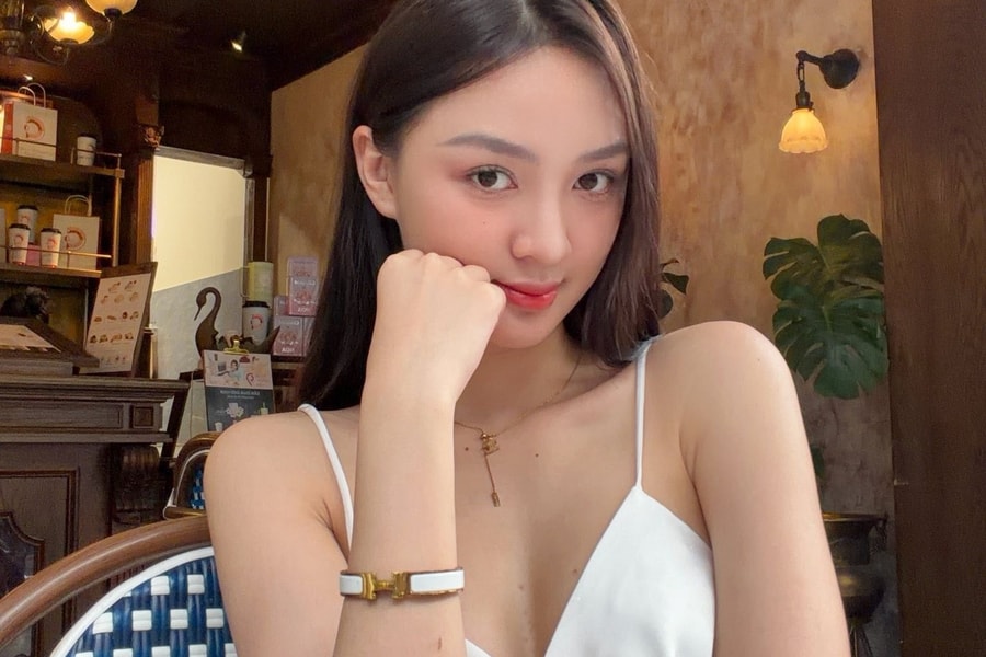 Cẩm Ly nói về tin đeo nhẫn đôi với Đình Bắc