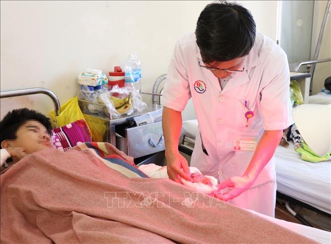 Giám sát chặt chẽ, ngăn chặn trẻ em tự chế pháo nổ để tránh tai nạn