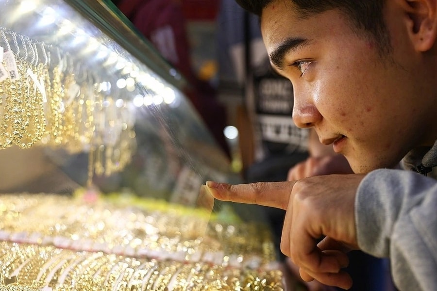 Tôi nhất quyết không bán 5 lượng vàng mua lúc giá 90 triệu đồng