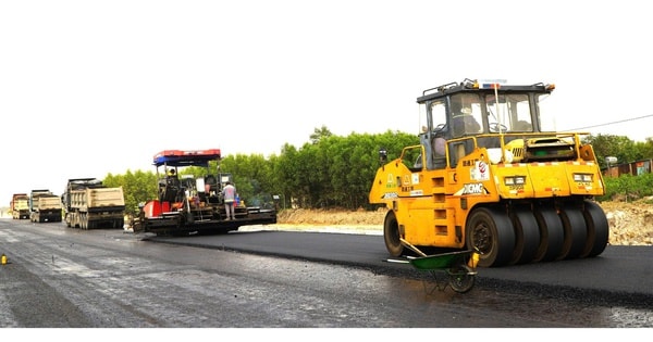 Hình ảnh thi công xuyên Tết ở sân bay Long Thành, cao tốc Biên Hòa - Vũng Tàu