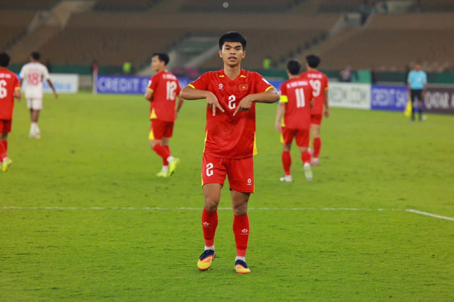 Lời đặc biệt của HLV Kim Sang-sik sau trận U23 Việt Nam thua U23 Trung Quốc