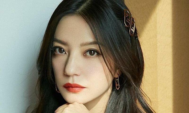 Triệu Vy kiện vì 'bị bôi nhọ'