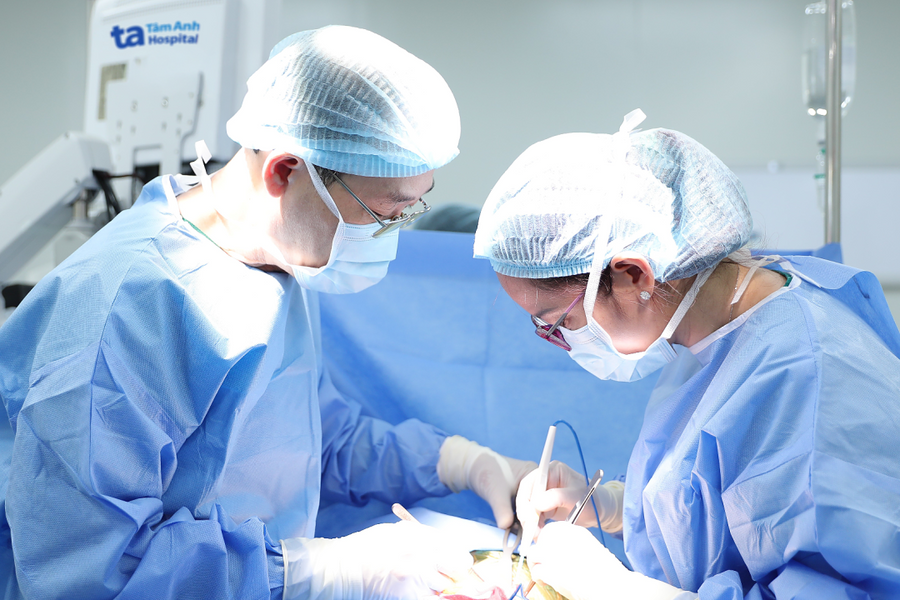 Bướu cường giáp biến chứng sau 10 năm