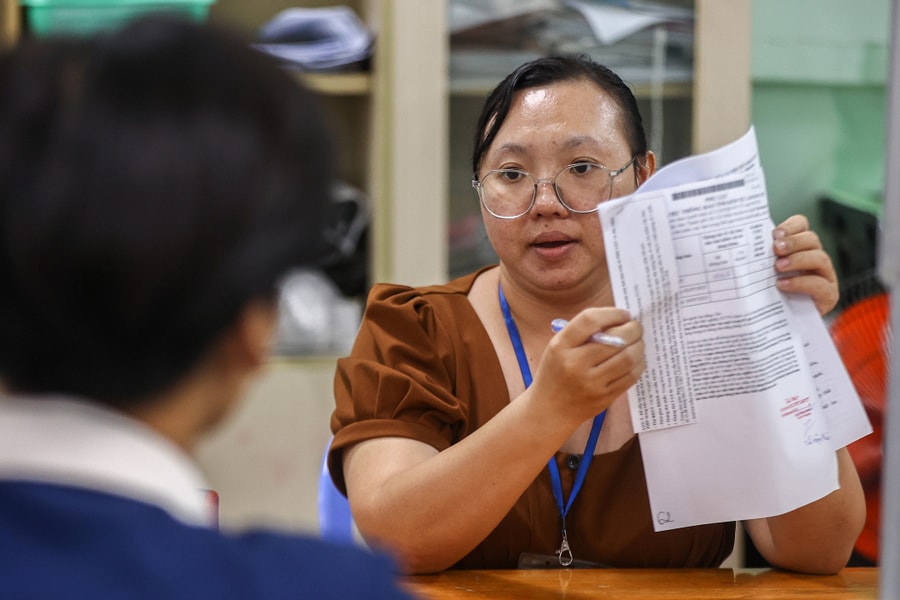 'Lách' luật để đóng BHXH thấp