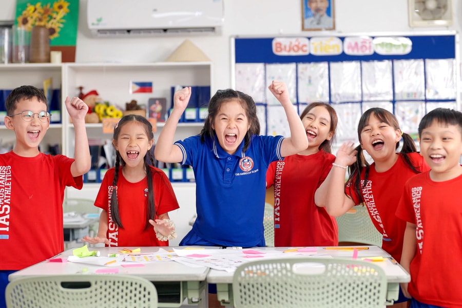 TAS giáo dục toàn diện qua thông qua hoạt động trải nghiệm