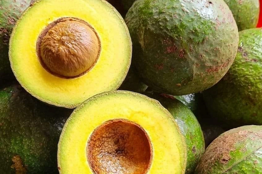 Điều gì xảy ra với trái tim khi ăn bơ thường xuyên?