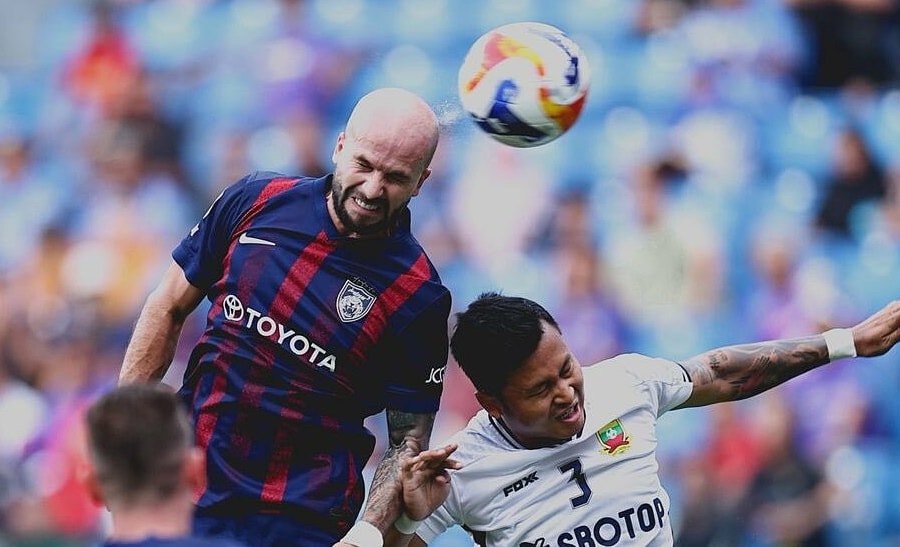 CLB Malaysia cho 3 cầu thủ nhập tịch thi đấu bất chấp rủi ro