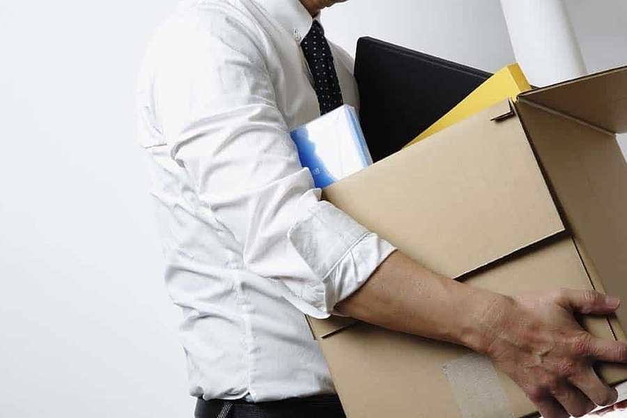 Cưỡng hôn đồng nghiệp, nam quản lý mất việc kiện ngược lại công ty