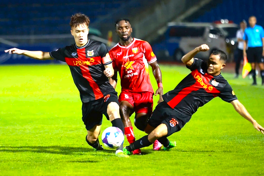 Công an Hà Nội - Ninh Bình: Thước đo bản lĩnh ứng viên vô địch