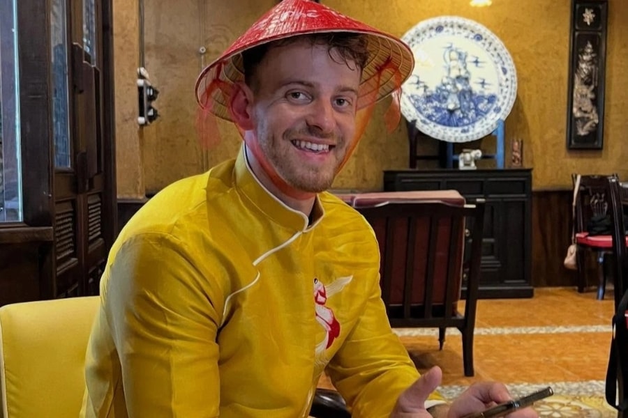 Anh Tây nức nở khen cơm nhà Việt Nam ngon miệng, tiết lộ món ăn gây nghiện