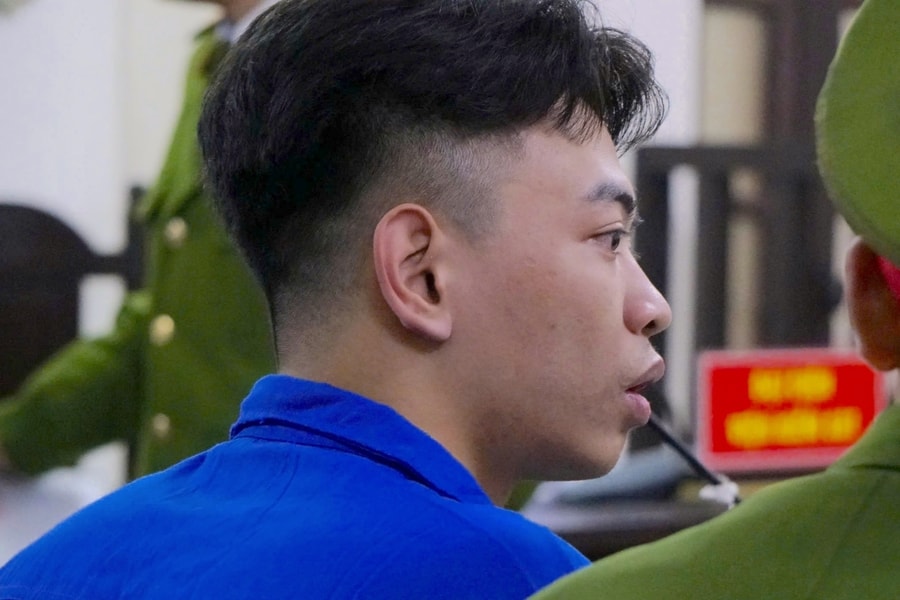 'Tổng tài' đổ lỗi mạng xã hội 'làm lớn chuyện' sau vụ đánh người