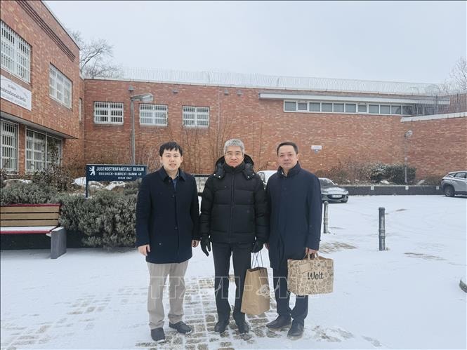 Những chuyến thăm đặc biệt trước Tết Nguyên đán