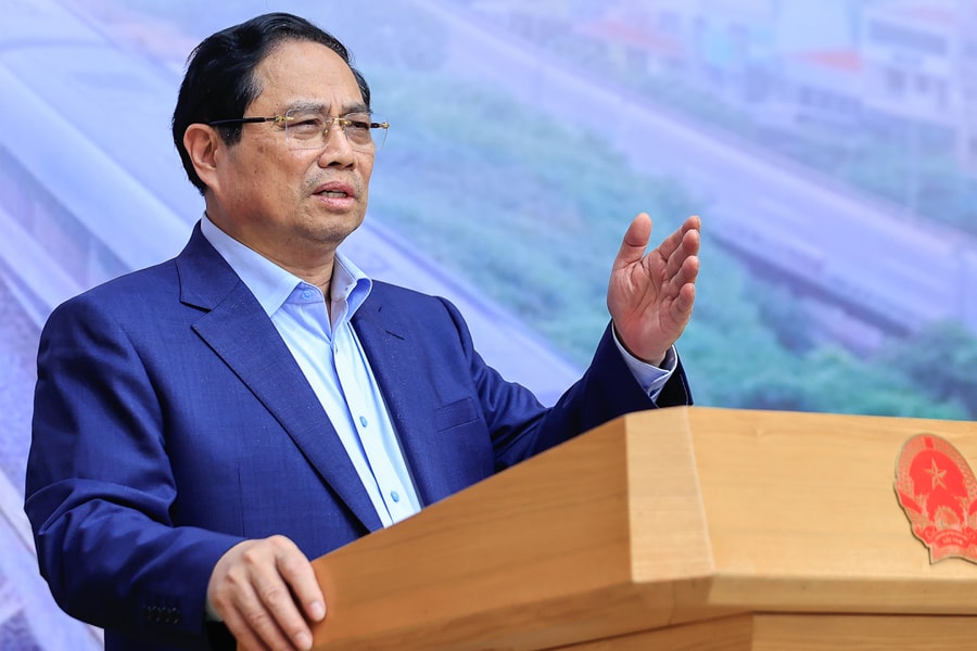 Thủ tướng: Hoàn thành báo cáo nghiên cứu khả thi đường sắt tốc độ cao trong quý IV