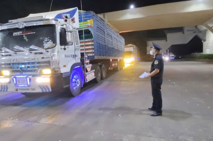 Sớm gỡ vướng thông quan để đảm bảo nguồn cung ứng sản xuất