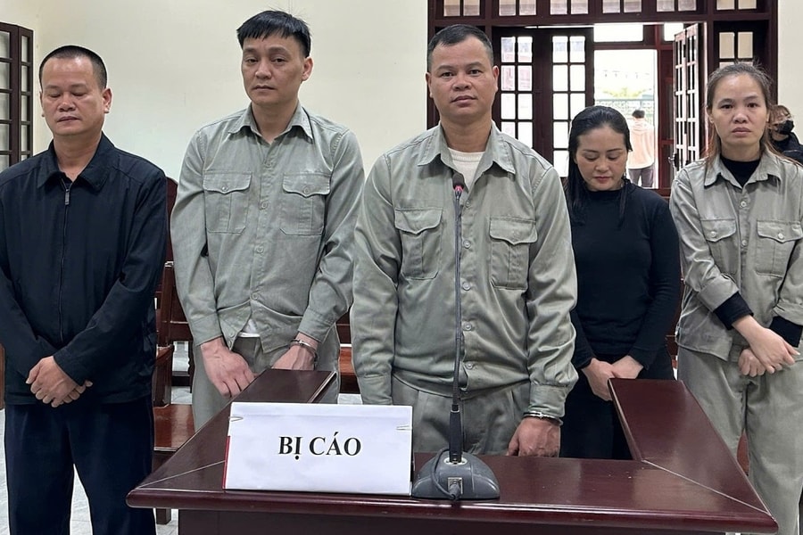 Lãnh án tù vì 'bánh vẽ' xuất khẩu lao động