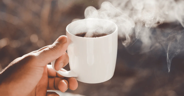 Uống nhiều cà phê vào những ngày rét lạnh, nên hay không?