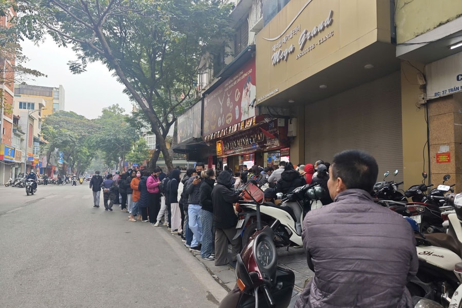 Nhà đầu tư cần lưu ý những rủi ro trước biến động mạnh của giá vàng