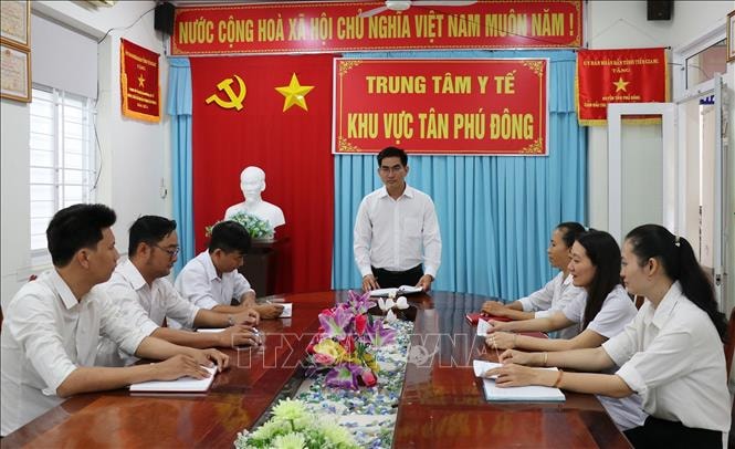 Tấm gương Bí thư chi bộ tiêu biểu trong ngành Y tế