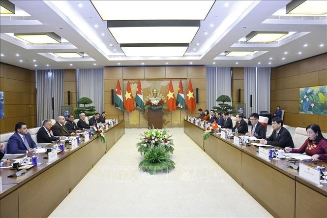 Chủ tịch Quốc hội hội đàm với Chủ tịch Hạ viện Vương quốc Hashemite Jordan