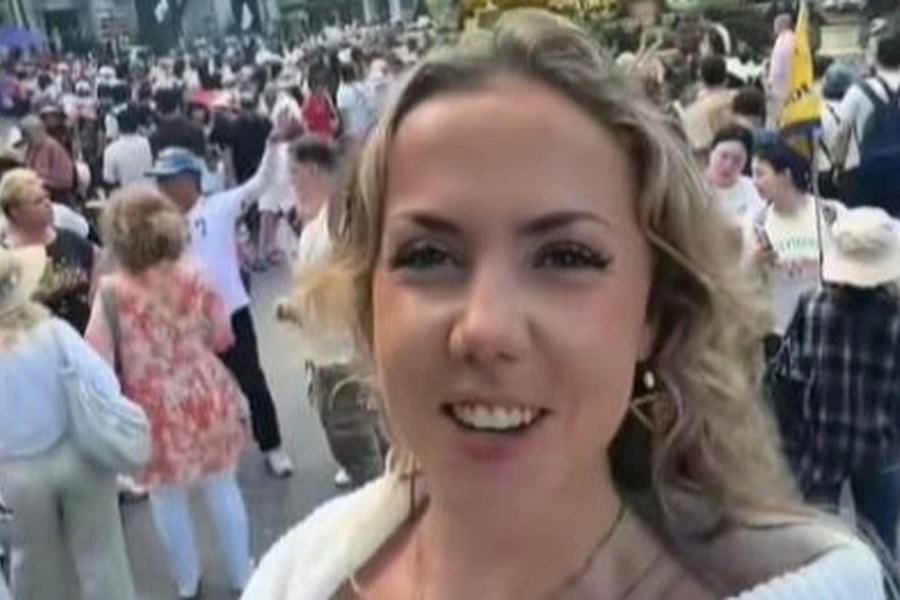 Khách Tây khoe 11 triệu đồng ở Đà Nẵng vẫn sống khỏe, bữa ăn 35.000 đồng