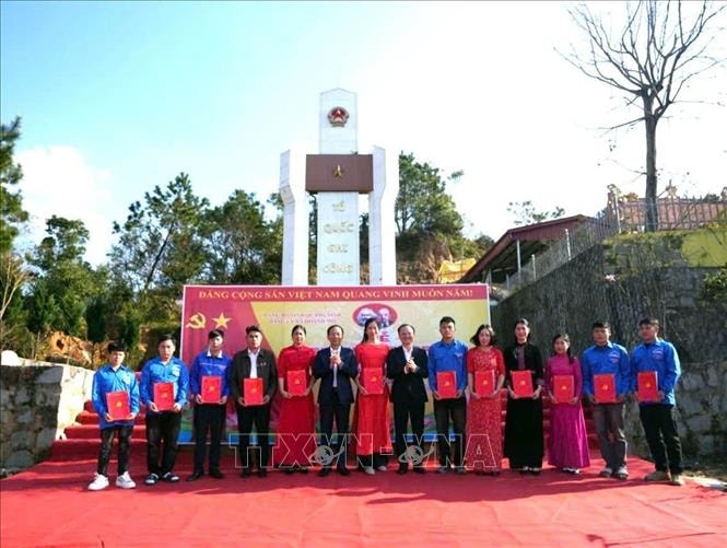 Tổ chức nhiều hoạt động ý nghĩa chào mừng 96 năm thành lập Đảng