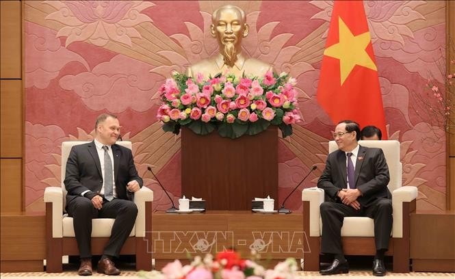 Việt Nam - Hungary tăng cường hợp tác về lập pháp và giám sát lĩnh vực an ninh quốc gia