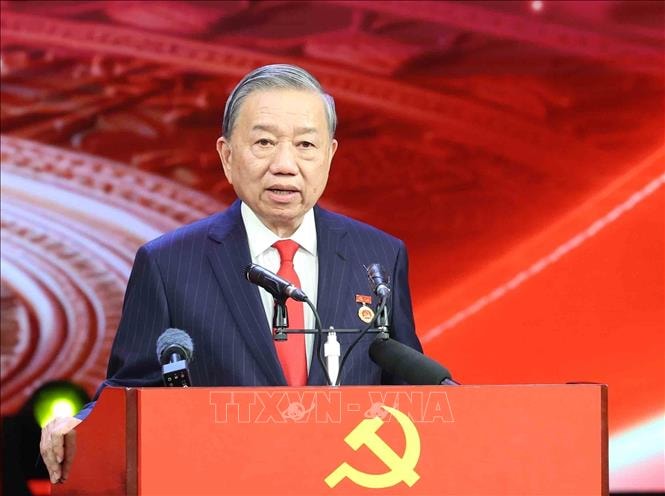 Phát biểu của Tổng Bí thư tại Lễ tuyên dương Bí thư Chi bộ xuất sắc và trao Giải Búa liềm Vàng