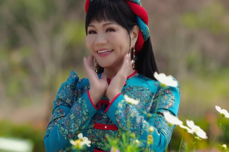 Ngọc Huyền lên tiếng khi MV 'Tết mà' bị chê bai