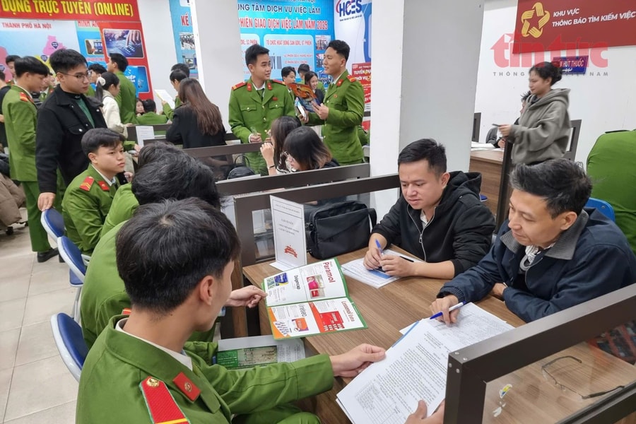 Đồng hành tư vấn, hướng nghiệp cho chiến sĩ nghĩa vụ Công an Thủ đô năm 2026