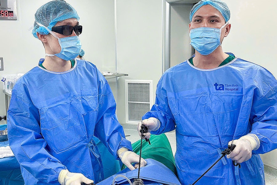 Tưởng đau dạ dày hóa túi mật hoại tử