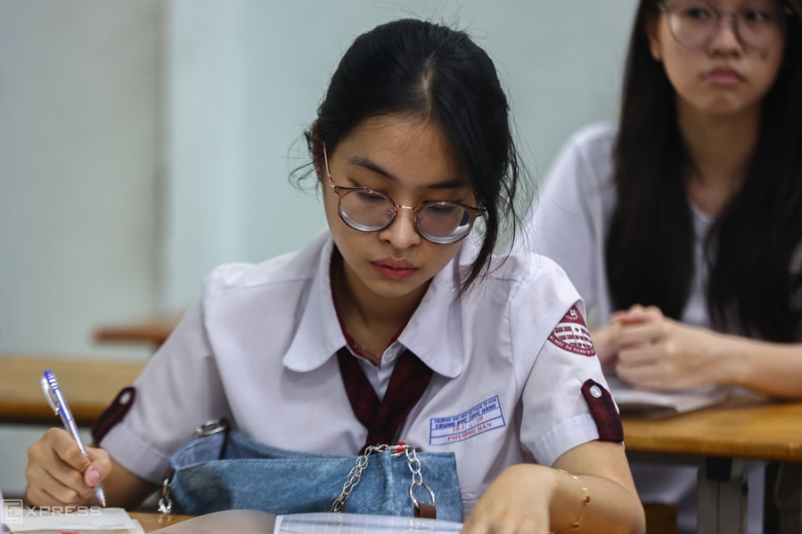 Giới hạn 10 nguyện vọng đại học là 'đẩy phần khó' cho thí sinh