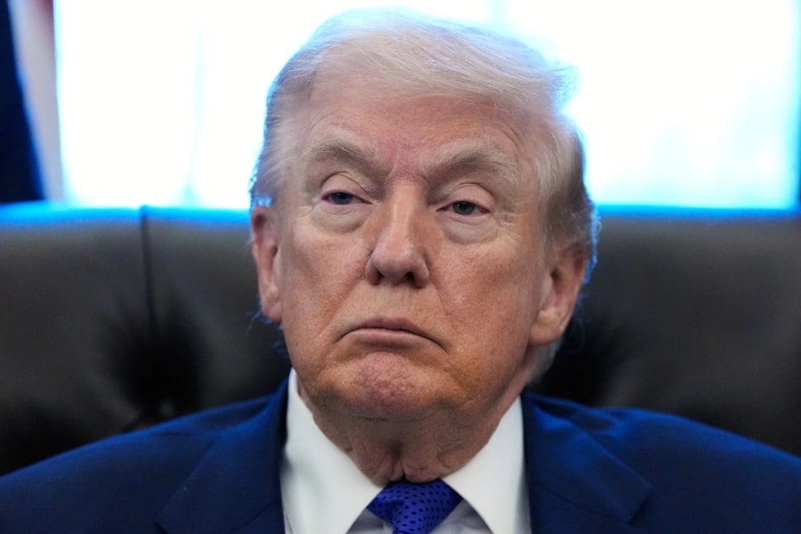 Ông Trump: Chiến dịch truy quét nhập cư nên 'mềm mỏng hơn'