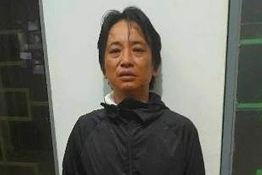 Đầu thú sau khi dùng xăng đốt vợ 'hờ'