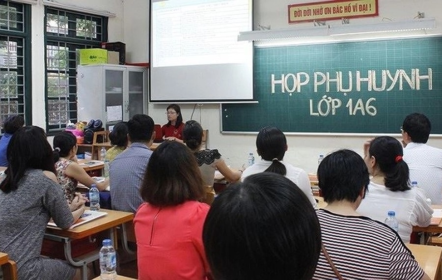 Phụ huynh bớt áp lực khi cấm giáo viên ép học sinh đóng góp tự nguyện?