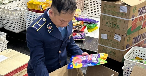 Đà Nẵng: Thu giữ hơn 2.400 sản phẩm thực phẩm nhập lậu, quá hạn trước Tết