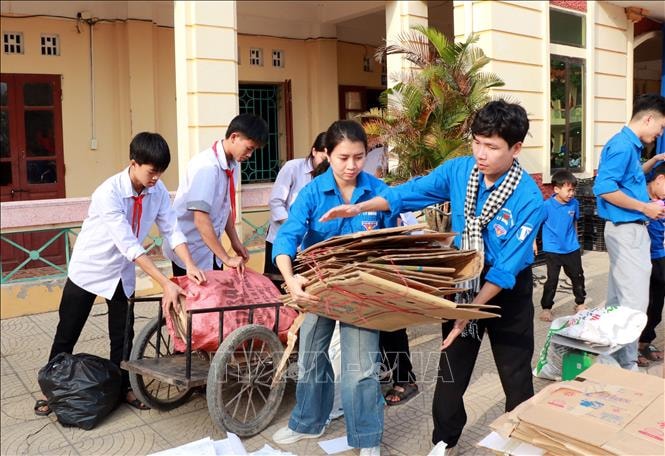 Mô hình 'Hồi sinh rác thải' của thanh niên xã Bắc Lý