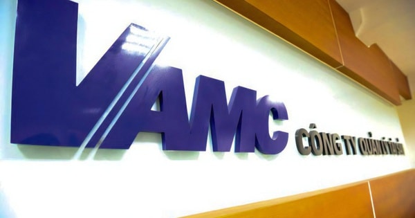 Liên tục "đại hạ giá" khoản nợ xấu hàng trăm tỉ đồng của một công ty du lịch