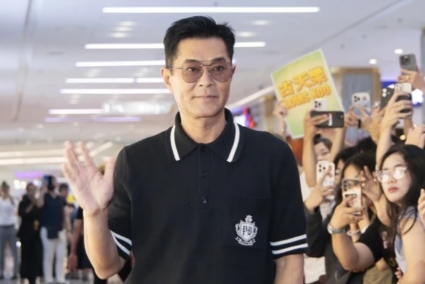 Bom tấn của Cổ Thiên Lạc gặp khó tại Việt Nam