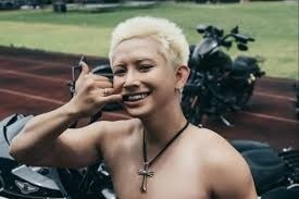 Một rapper Việt được cứu