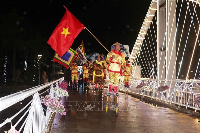 Phố đi bộ Nam Hòa ra mắt, thắp sáng không gian văn hóa Phố Hiến