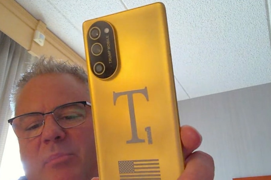 Điện thoại Trump T1 lộ diện